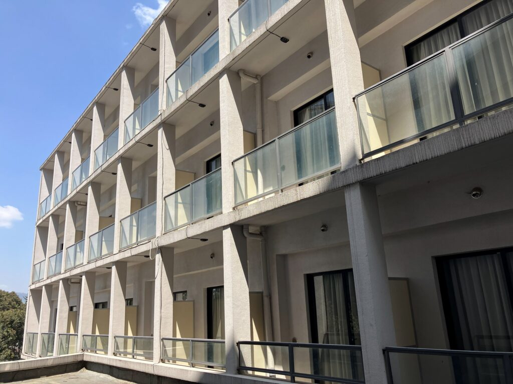 Accommodation building