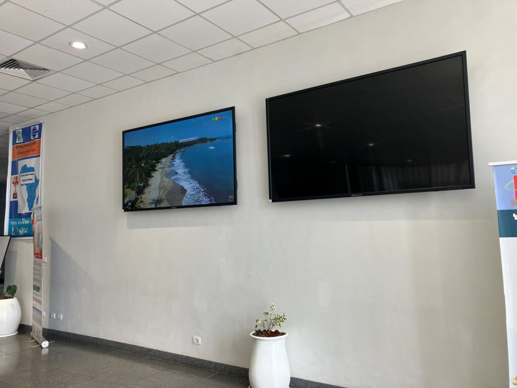 Monitor in Lobby Hall